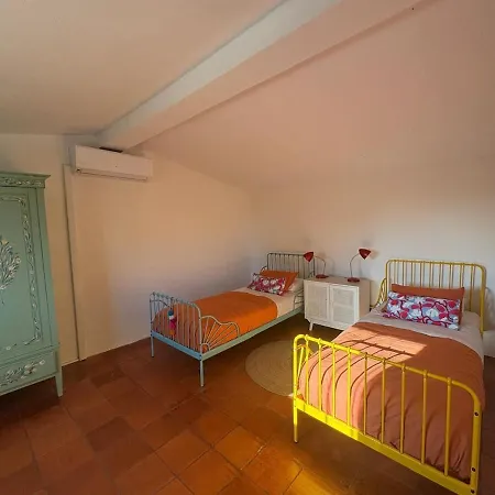 Casa Do Monte, Bucelas, Lisboa Сasa de vacaciones *