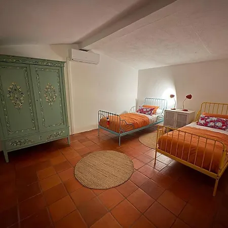 Casa Do Monte, Bucelas, Lisboa Сasa de vacaciones *